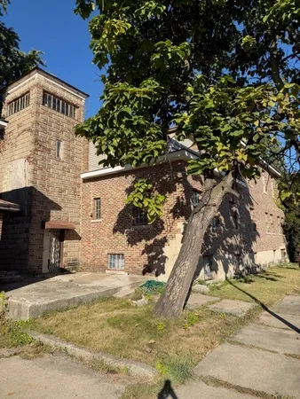 a front view of a building