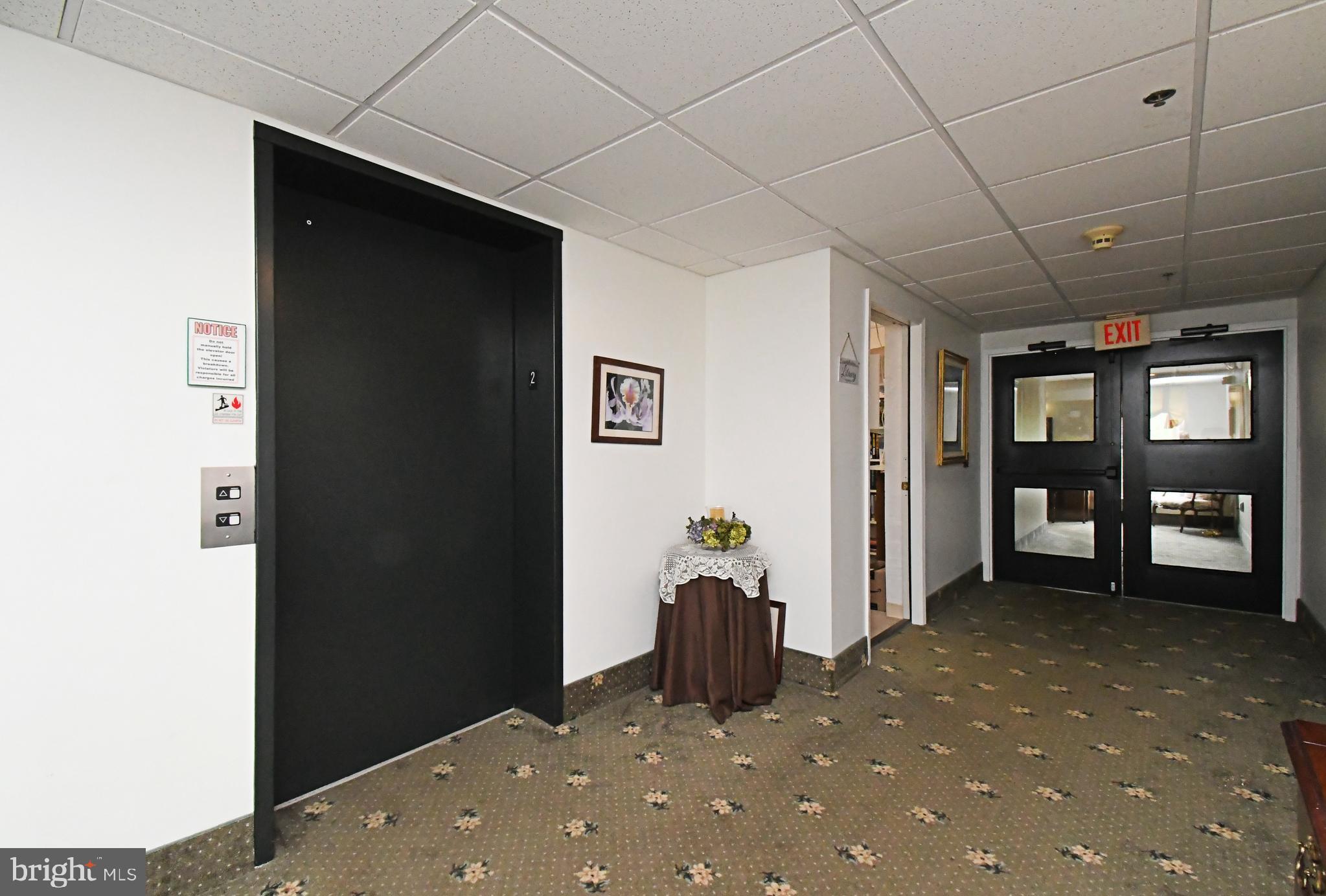 122 Brandon Road Norristown, PA 19403 - Photo 32 of 51 Elevator