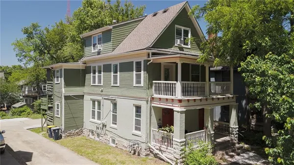 $439,000 | 3226 Campbell Street, Kansas City, MO 64109