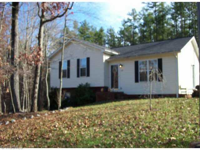 119 Walnut Road Lexington, NC 27292 - Photo 1 of 5 Exterior Front. Main View