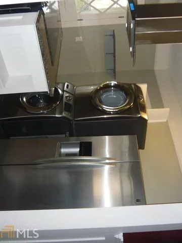 a close view of sink