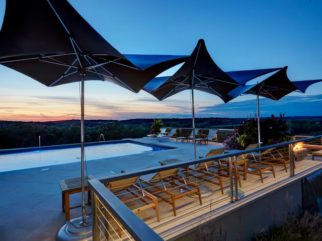 $4,900,000 | 315 South Valley Hill Road, Bull Valley, IL 60098