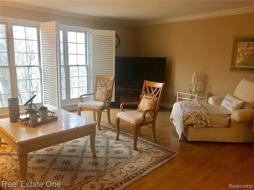1849 Ludgate Lane Rochester Hills, MI 48309 - Photo 11 of 61