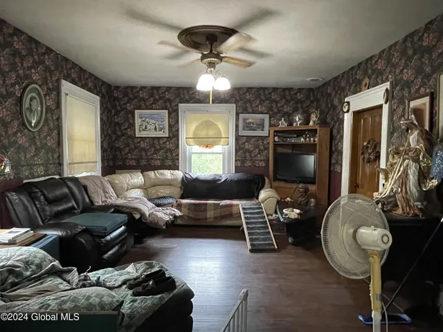 $205,300 | 3668 Highway 196, Fort Ann, NY 12827