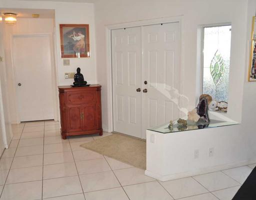 10032 Country Brook Road Boca Raton, FL 33428 - Photo 4 of 21 Additional Photo