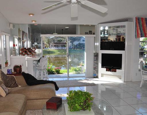 10032 Country Brook Road Boca Raton, FL 33428 - Photo 5 of 21 Additional Photo