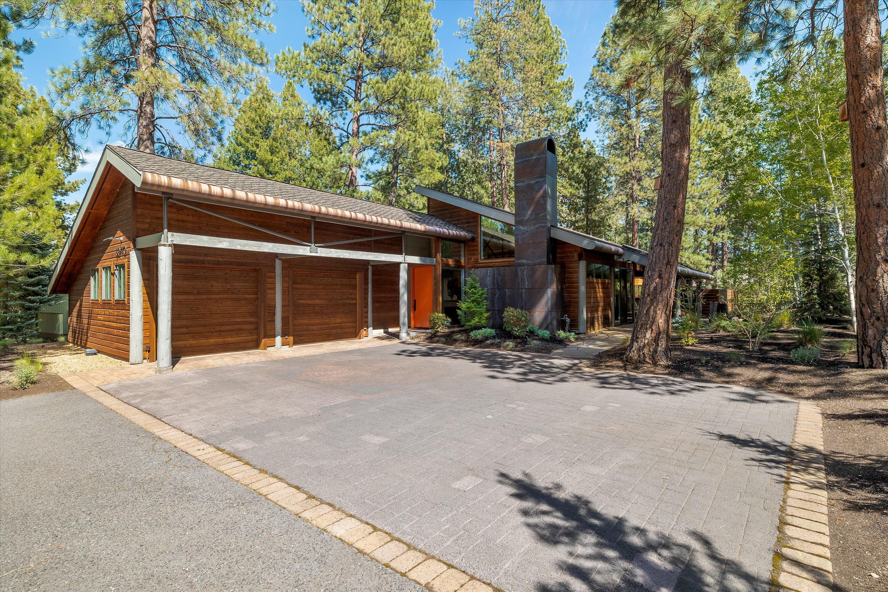 60770 Golf Village Loop Bend, OR 97702 - Photo 46 of 71 Exterior