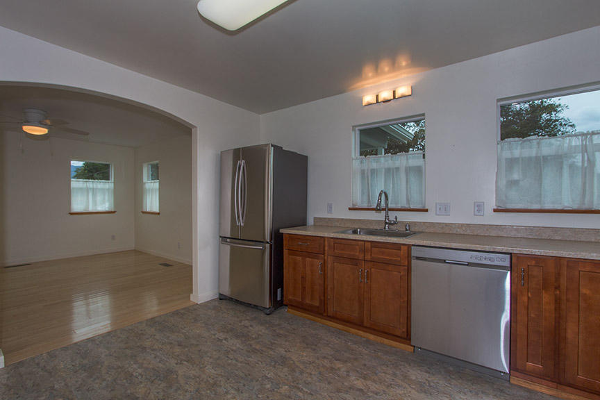 770 Rigby Avenue Rio Dell, CA 95562 - Photo 13 of 41 Gallery Image 13