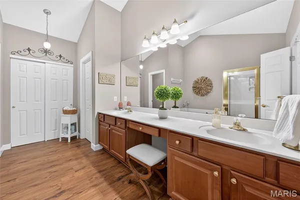 $445,000 | 664 Bluffs View Court, Eureka, MO 63025