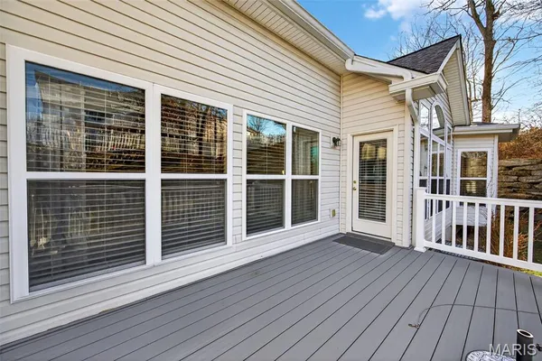 $445,000 | 664 Bluffs View Court, Eureka, MO 63025