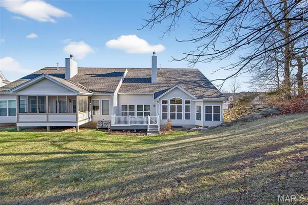 $445,000 | 664 Bluffs View Court, Eureka, MO 63025