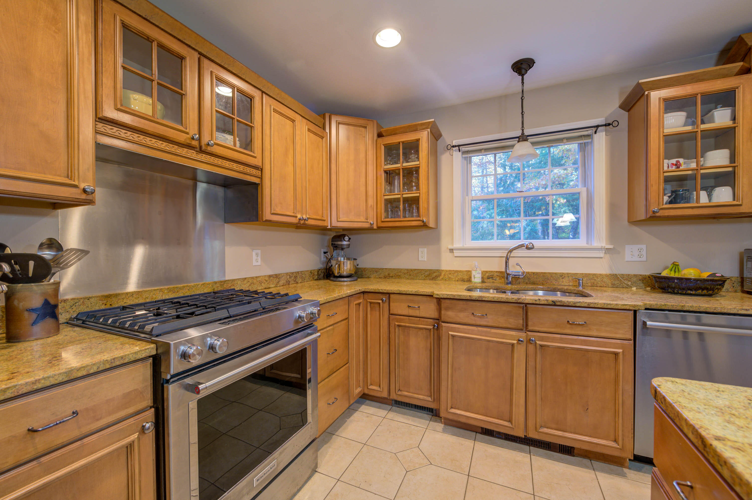 12 Josiah Norton Road Cape Neddick, ME 03902 - Photo 10 of 36 pic-15