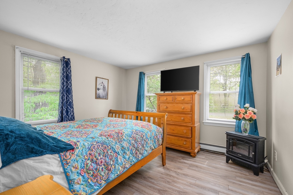 171 Wheeler Road Mashpee, MA 02649 - Photo 10 of 31 Gallery Image 10