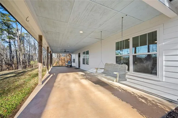 $525,000 | 665 North Holcomb Drive, Martin, GA 30557
