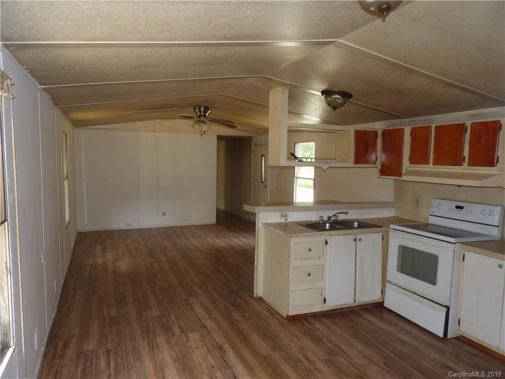 2685 Southeastern Road Rock Hill, SC 29730 - Photo 3 of 12