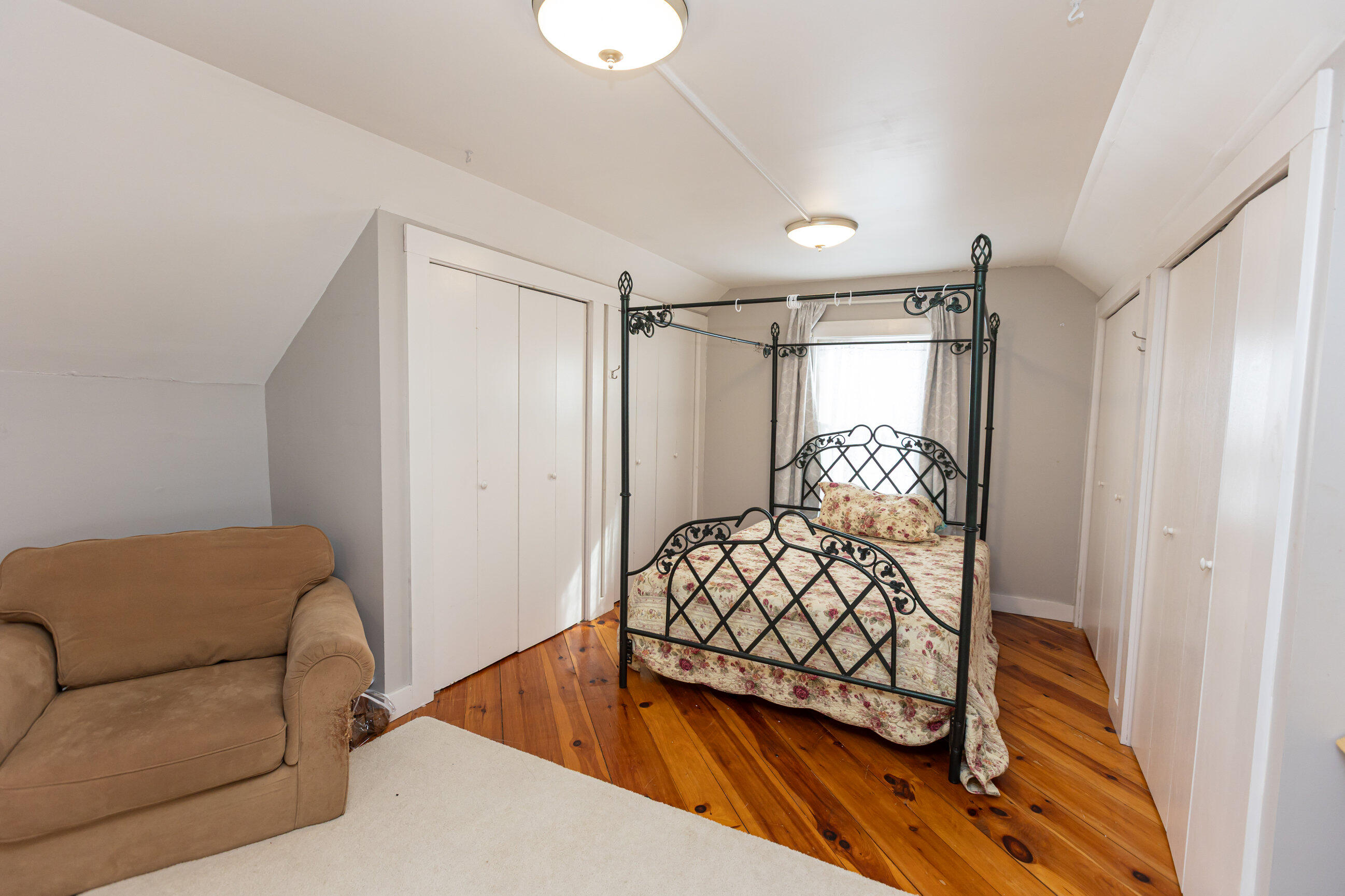 26 High Street Augusta, ME 04330 - Photo 31 of 42 Upstairs-8330