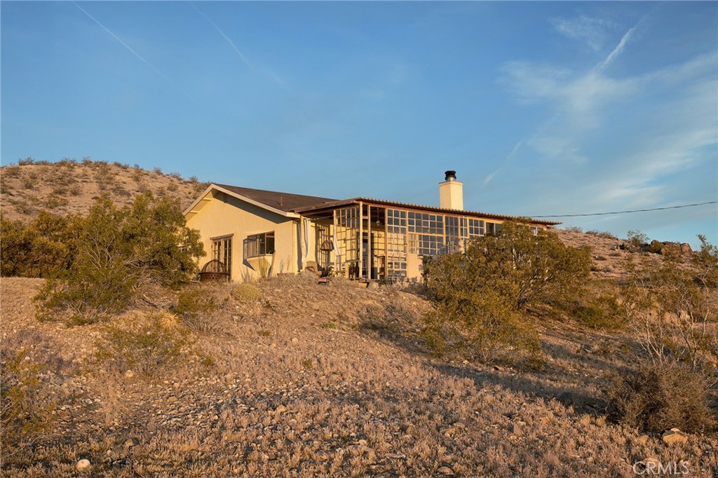 60473 Starlight Road Joshua Tree, CA 92252 - Photo 31 of 39 a view of entryway
