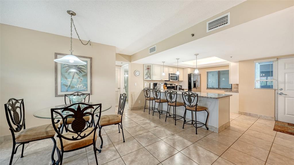 1001 Point Of Rocks Road, Unit 310 Sarasota, FL 34242 - Photo 16 of 33 Gallery Image 16