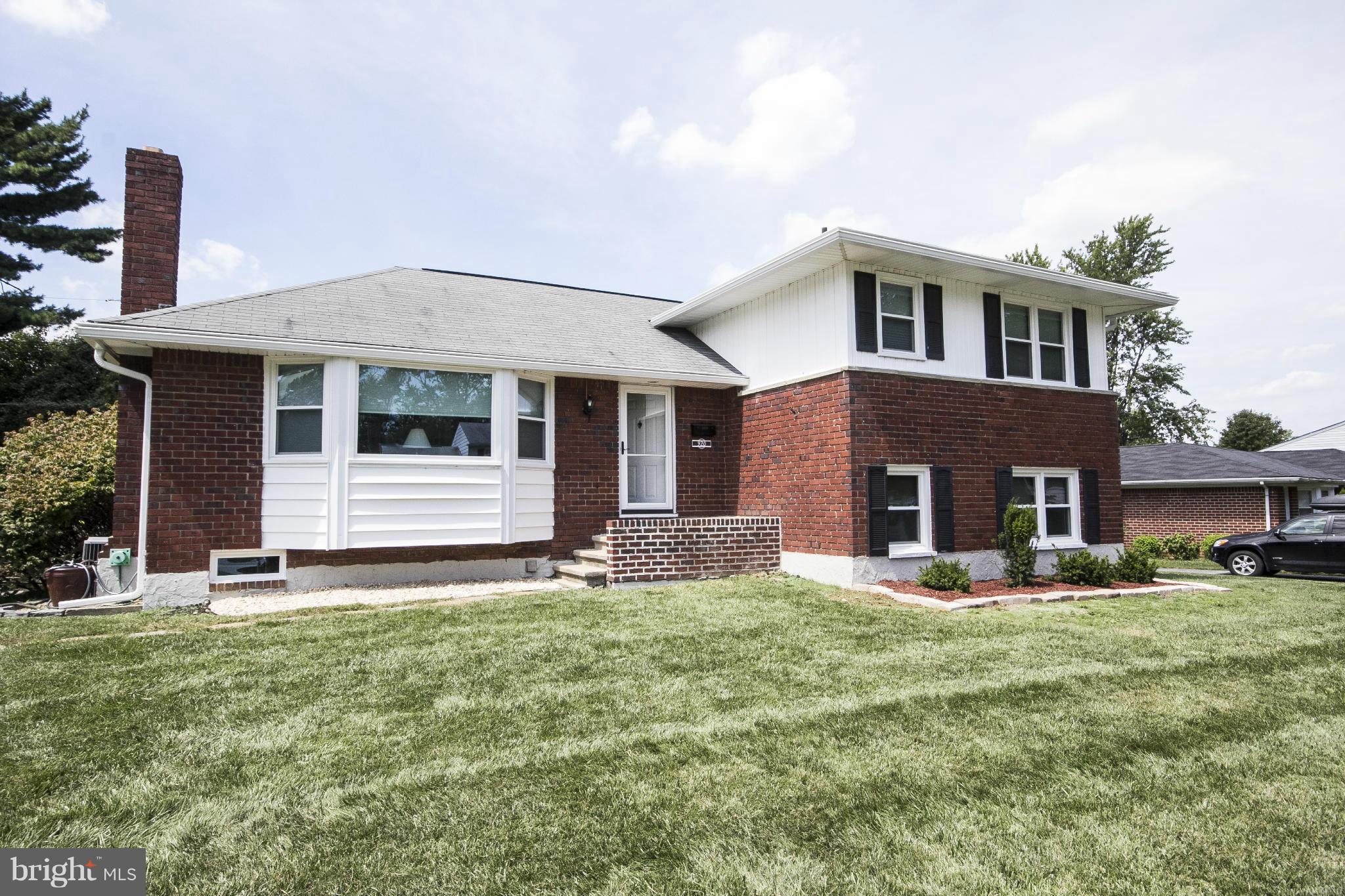 920 Starbit Road Baltimore, MD 21286 - Photo 2 of 19 Exterior (Front)
