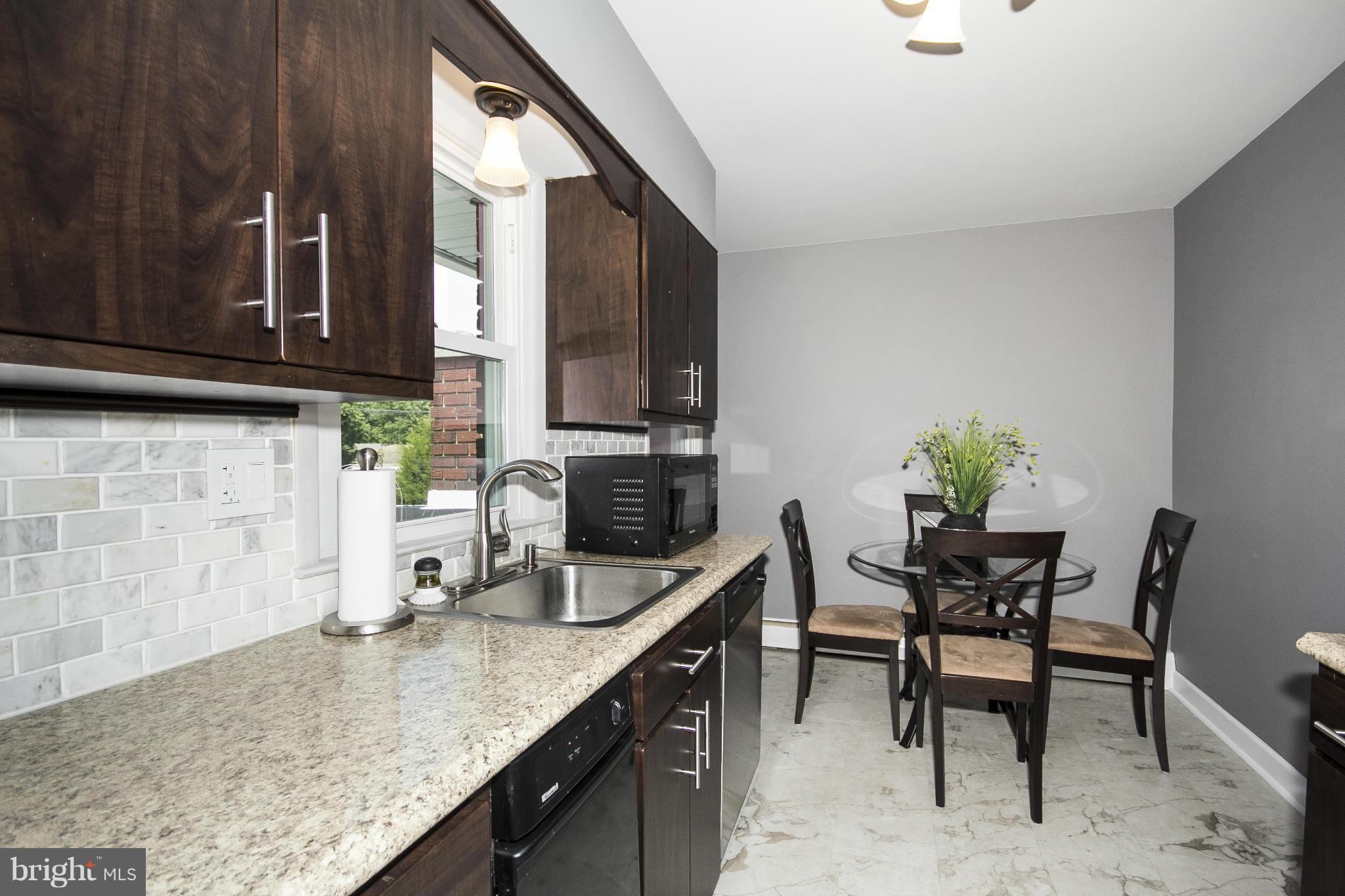 920 Starbit Road Baltimore, MD 21286 - Photo 9 of 19 Kitchen