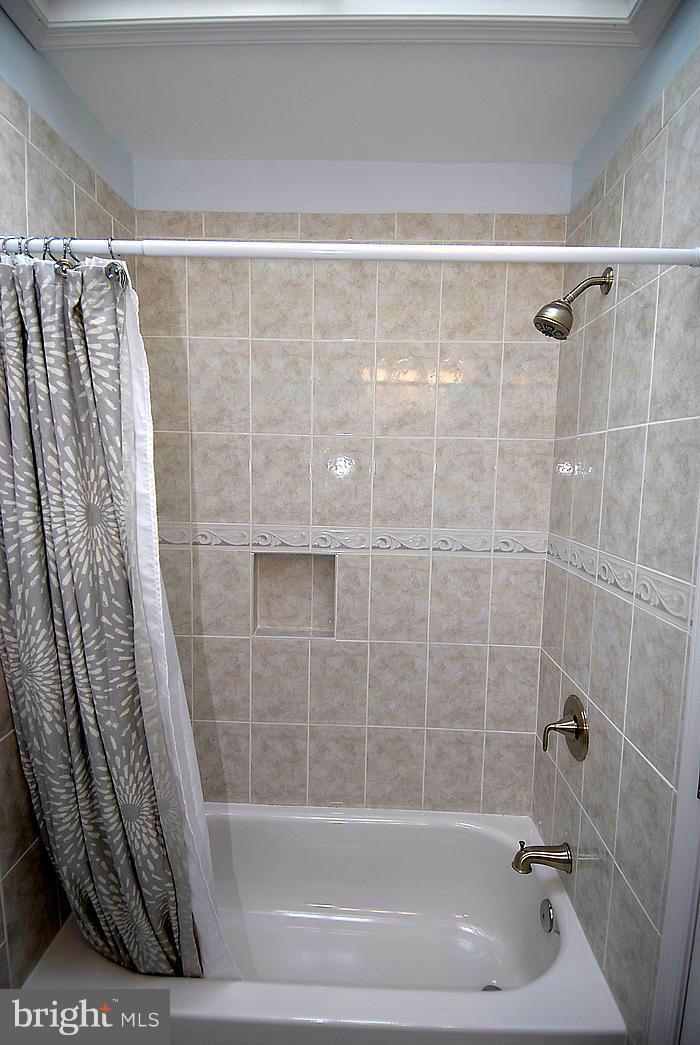 2416 3rd Street Northeast Washington, DC 20002 - Photo 23 of 30 Bath