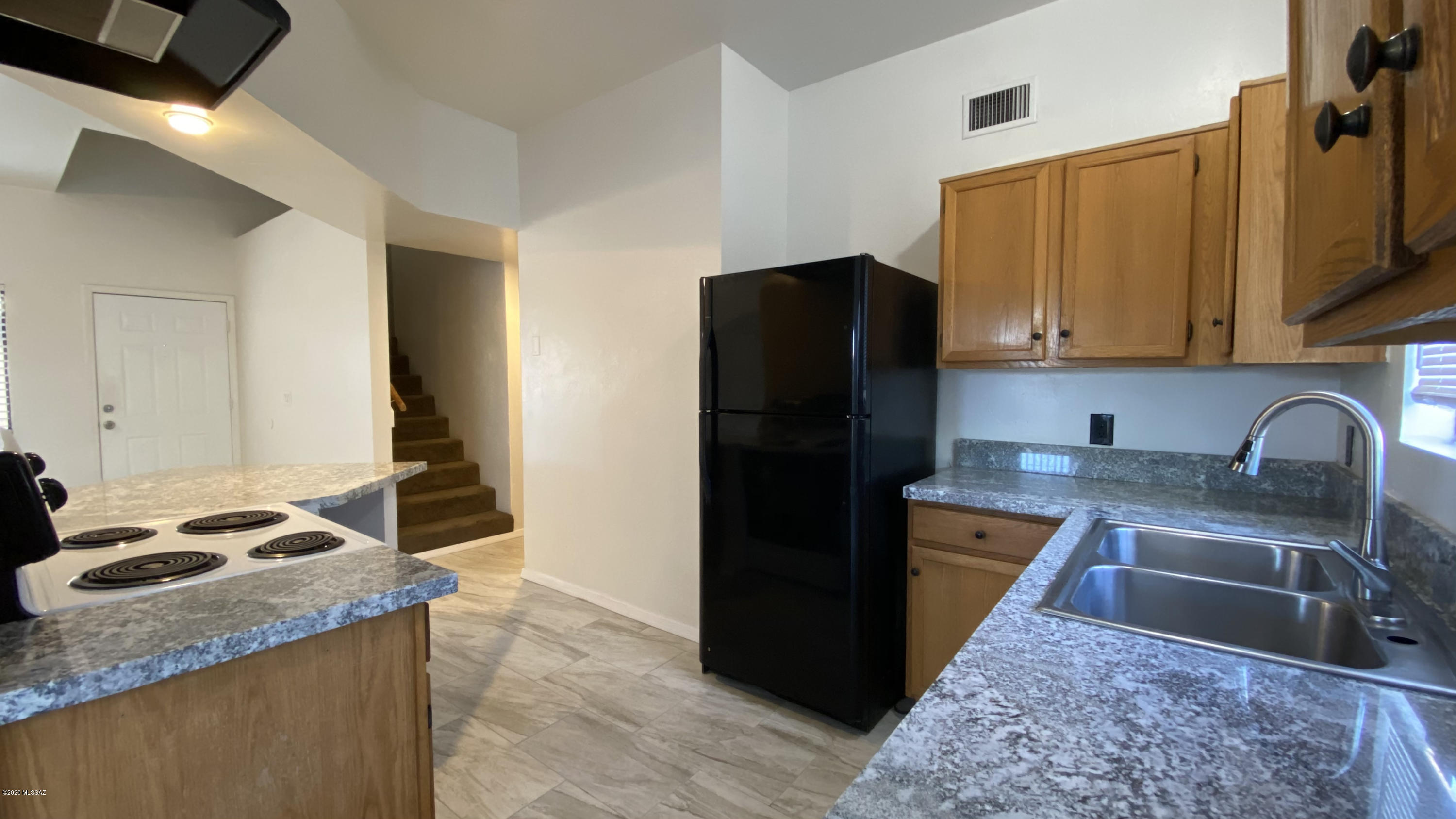 838 West Thurber Road Tucson, AZ 85705 - Photo 10 of 24