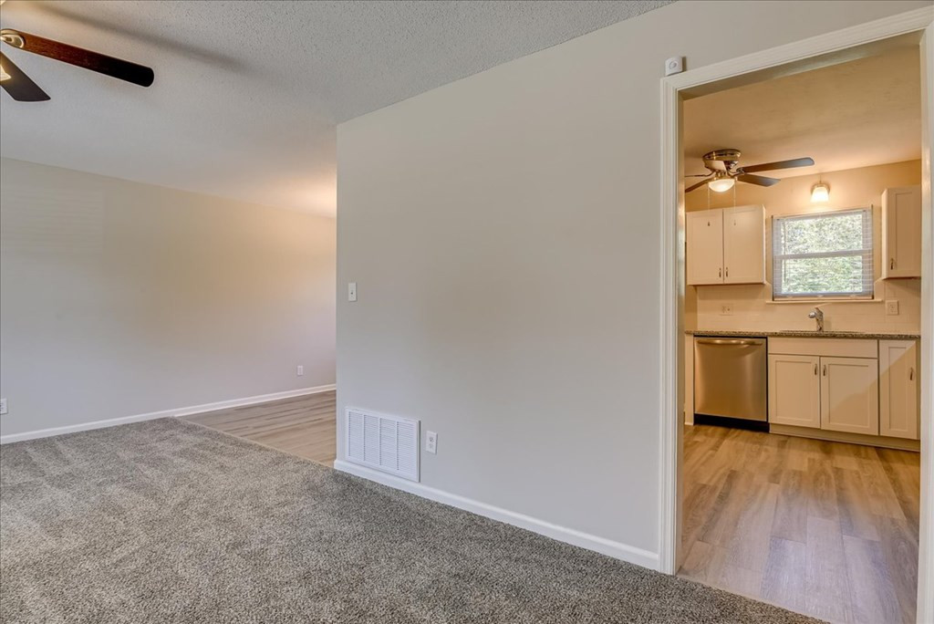 4083 Old Trail Road Augusta, GA 30907 - Photo 8 of 37