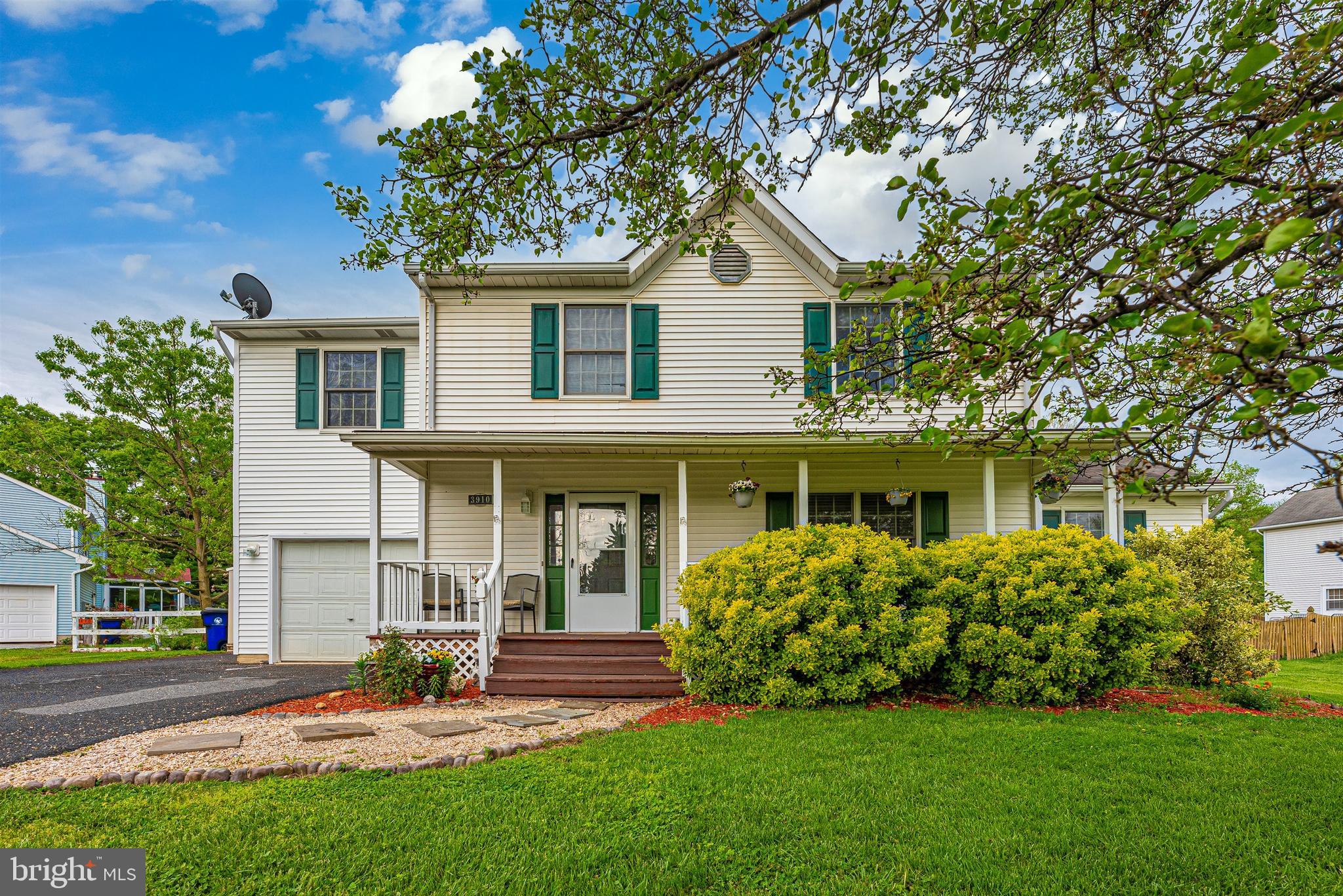 3910 Red Leaf Court Point of Rocks, MD 21777 - Photo 1 of 54
