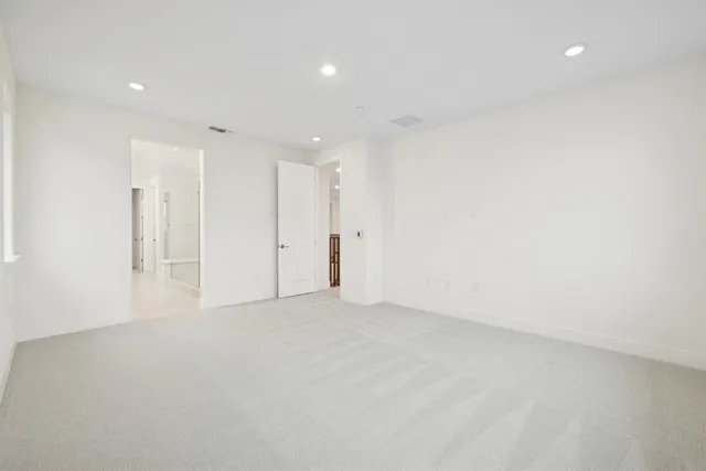 a view of empty room