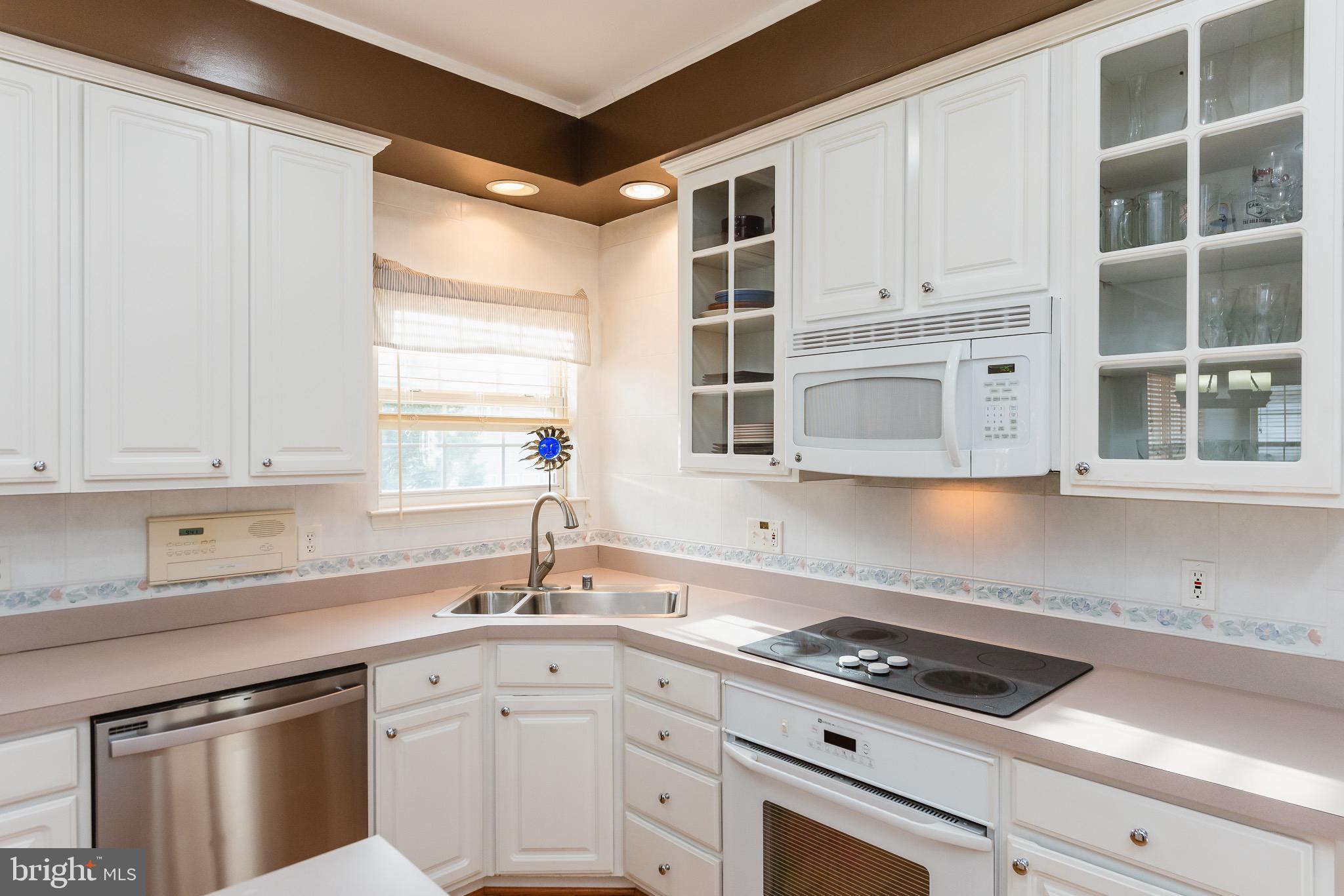 9727 Silver Farm Court Perry Hall, MD 21128 - Photo 7 of 60