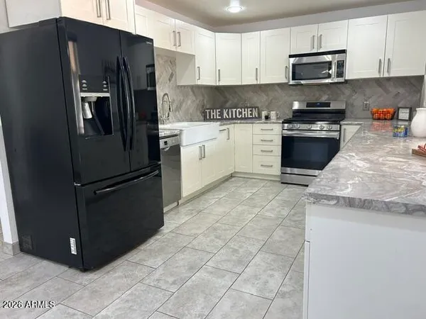 $395,000 | 7137 North 33rd Avenue, Phoenix, AZ 85051
