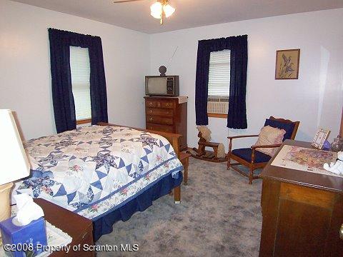 1730 Beaver Pond Road Clarks Summit, PA 18411 - Photo 5 of 13 Gallery Image 5