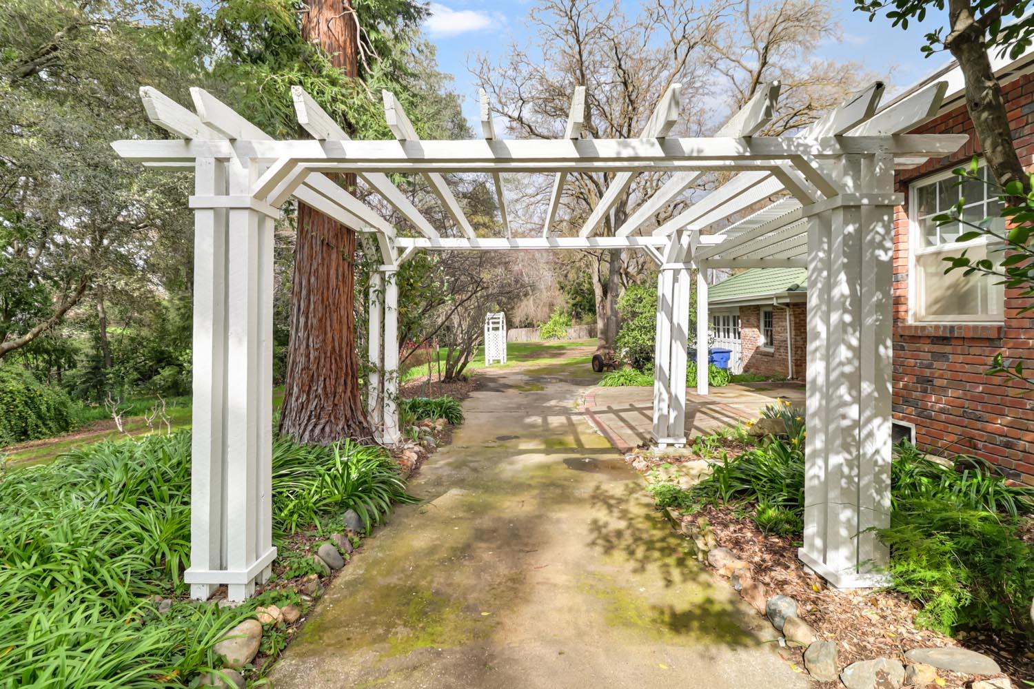 3200 Becerra Way Sacramento, CA 95821 - Photo 52 of 65