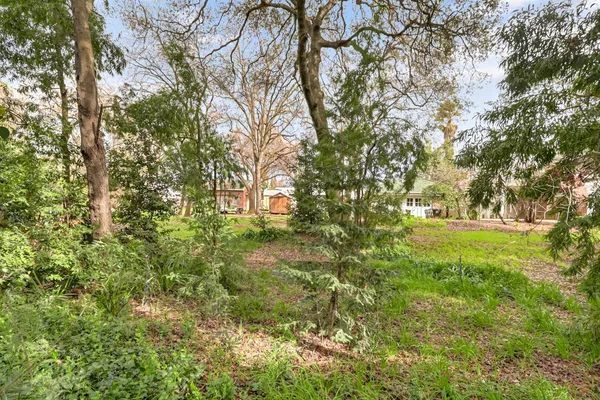 $949,500 | 3200 Becerra Way, Sacramento, CA 95821