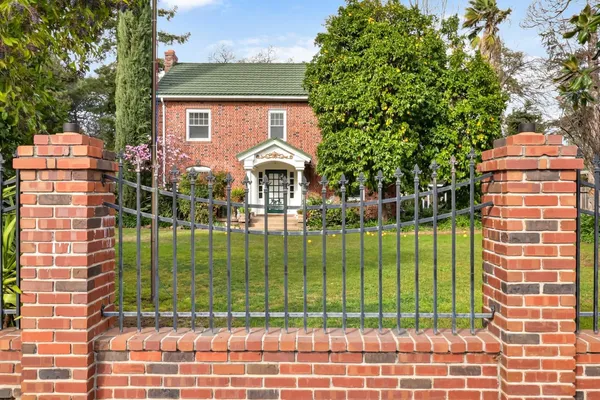 $949,500 | 3200 Becerra Way, Sacramento, CA 95821