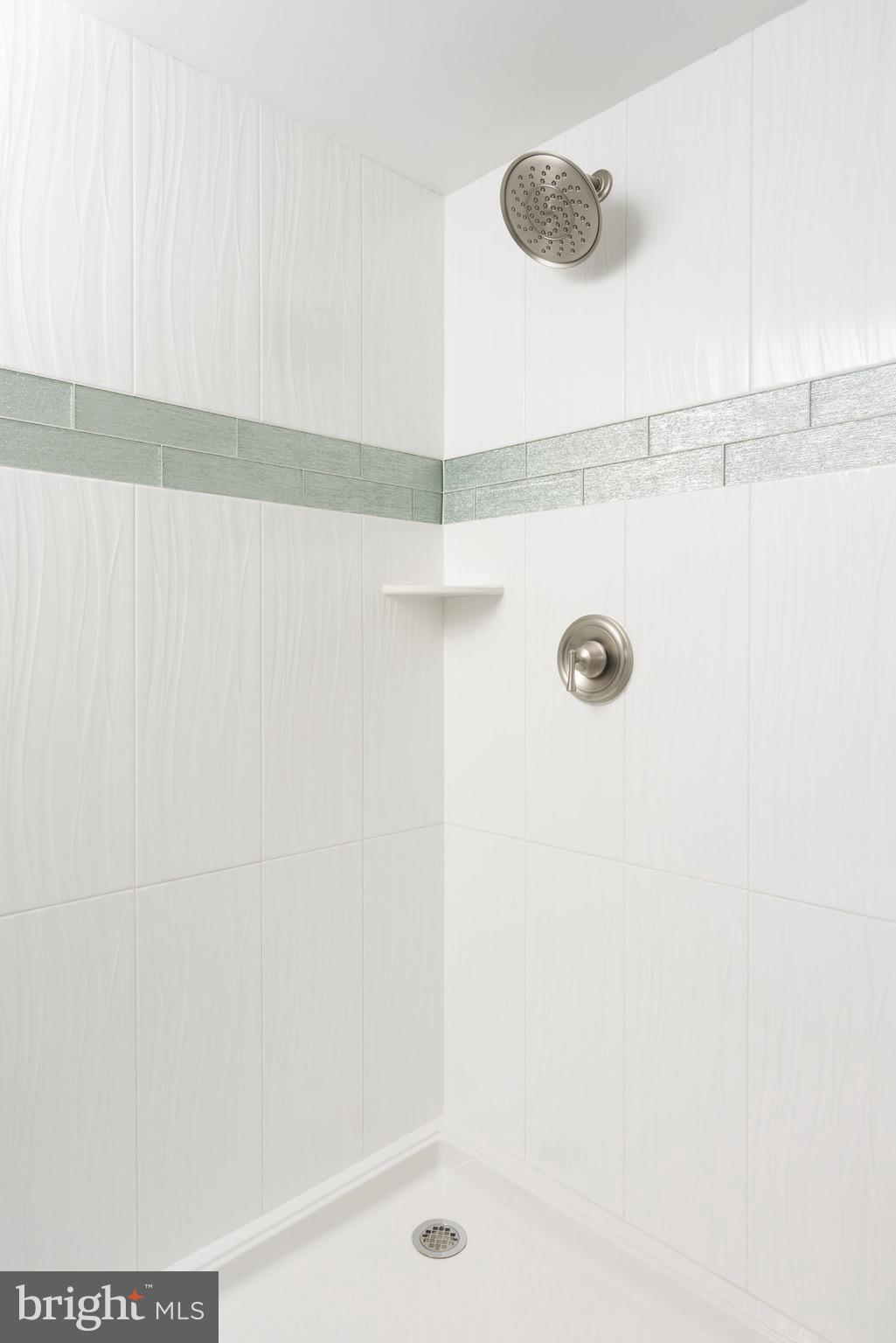2500 Culpeper Road Alexandria, VA 22308 - Photo 16 of 30 Master Shower with Frameles Glass Shower Door!