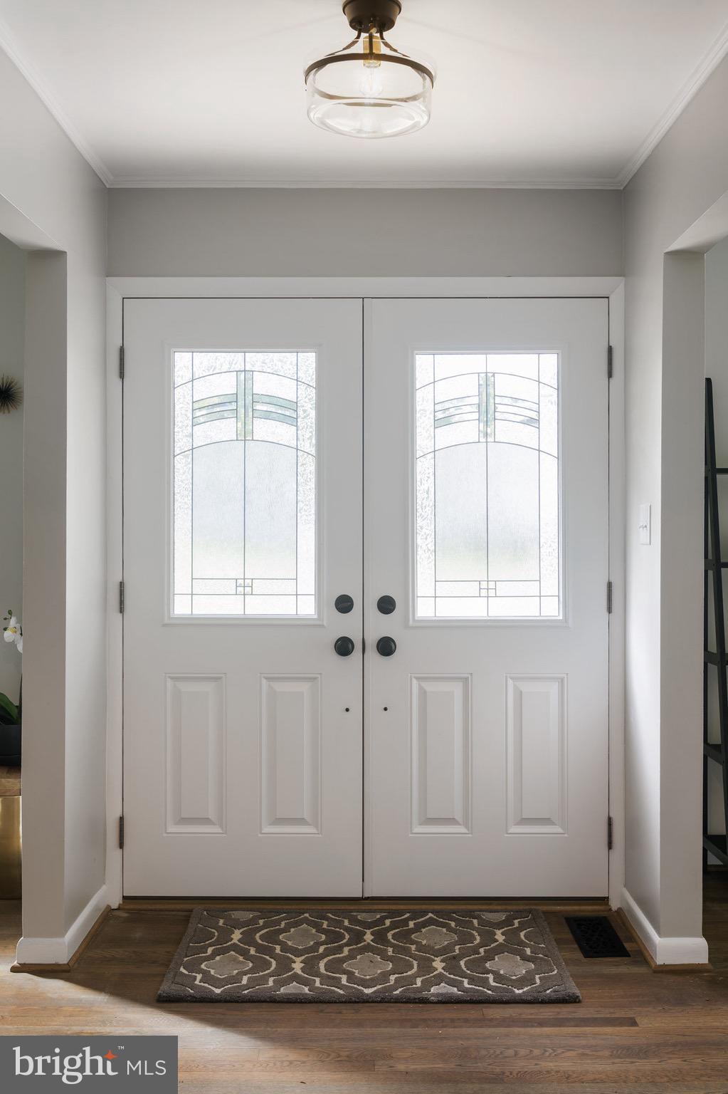 2500 Culpeper Road Alexandria, VA 22308 - Photo 9 of 30 Stunning Double Entry Doors!