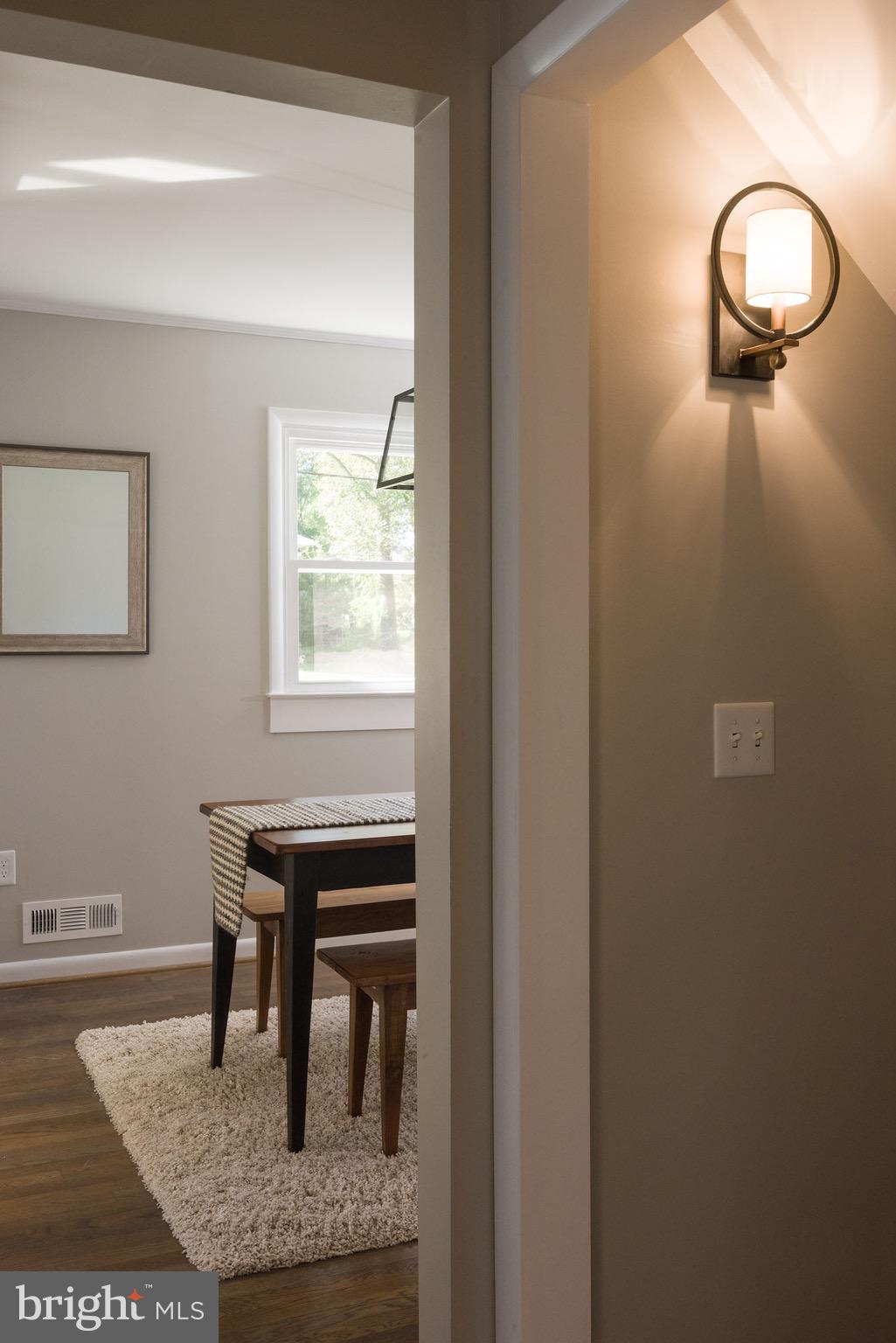 2500 Culpeper Road Alexandria, VA 22308 - Photo 10 of 30 Thoughtful Details and Elegant Finishes Throughout