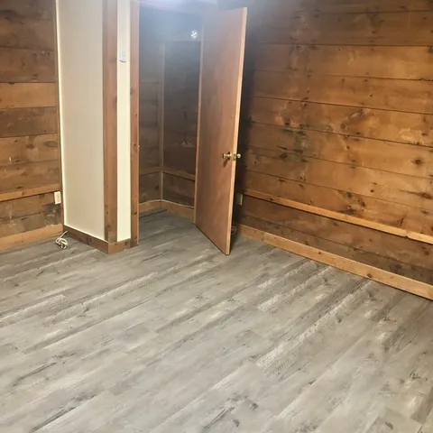 $250 | 100 Boylston Street, Unit 2, Clinton, MA 01510