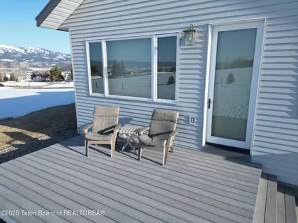 $890,000 | 872 Saddle Drive, Etna, WY 83118