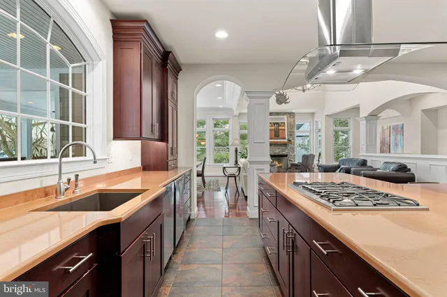 $2,500,000 | 541 Atterbury Road, Villanova, PA 19085