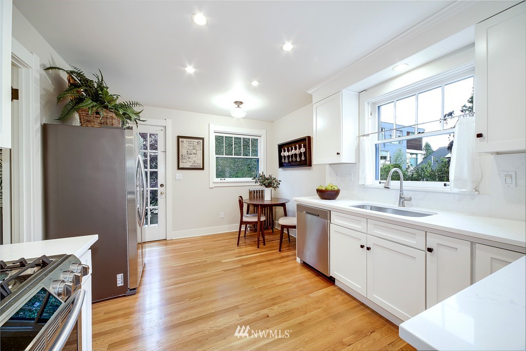 3702 Southwest Ida Street Seattle, WA 98126 - Photo 13 of 39 Gallery Image 13