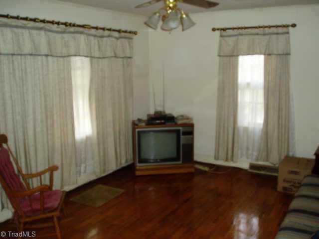 217 Paramount Street High Point, NC 27260 - Photo 4 of 7 Other.