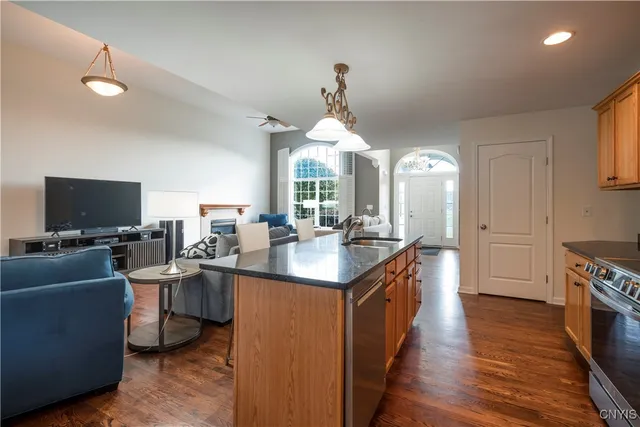 $385,000 | 6317 Asa Eastwood, Cicero, NY 13039