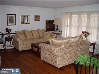 1793 Unionville Road Pottstown, PA 19465 - Photo 3 of 12 Living Room