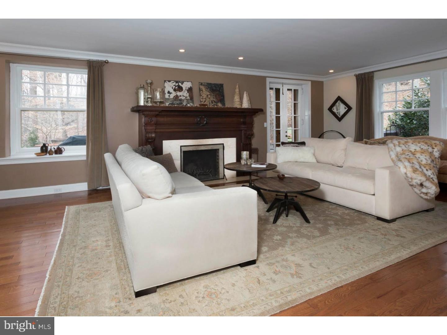 265 Ithan Creek Road Villanova, PA 19085 - Photo 5 of 25 Living Room