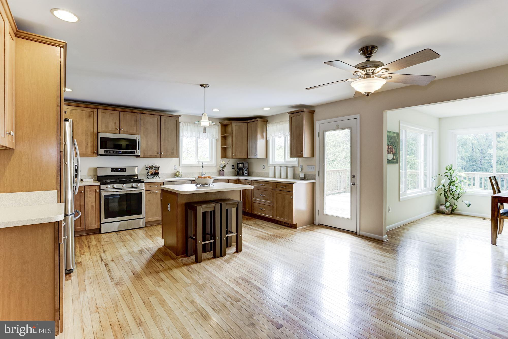 423 Mountain Road Crownsville, MD 21032 - Photo 7 of 69 Gas Range