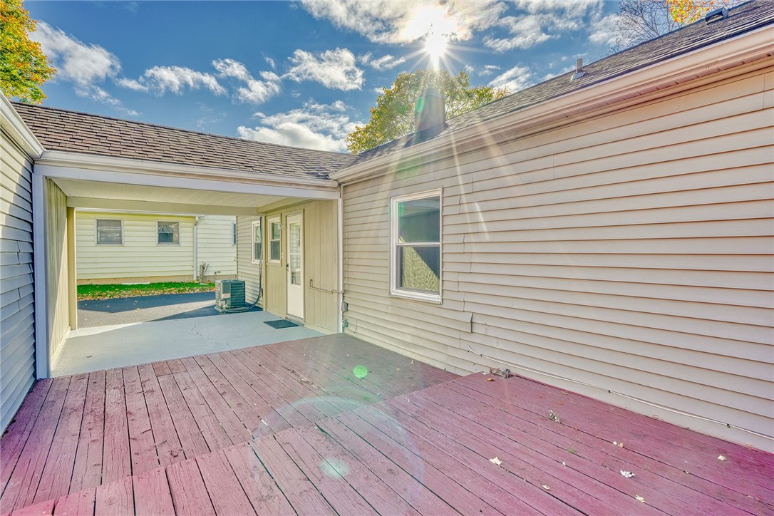 29 Seneca Street Webster, NY 14580 - Photo 33 of 44 DECK AND COVERED PATIO
