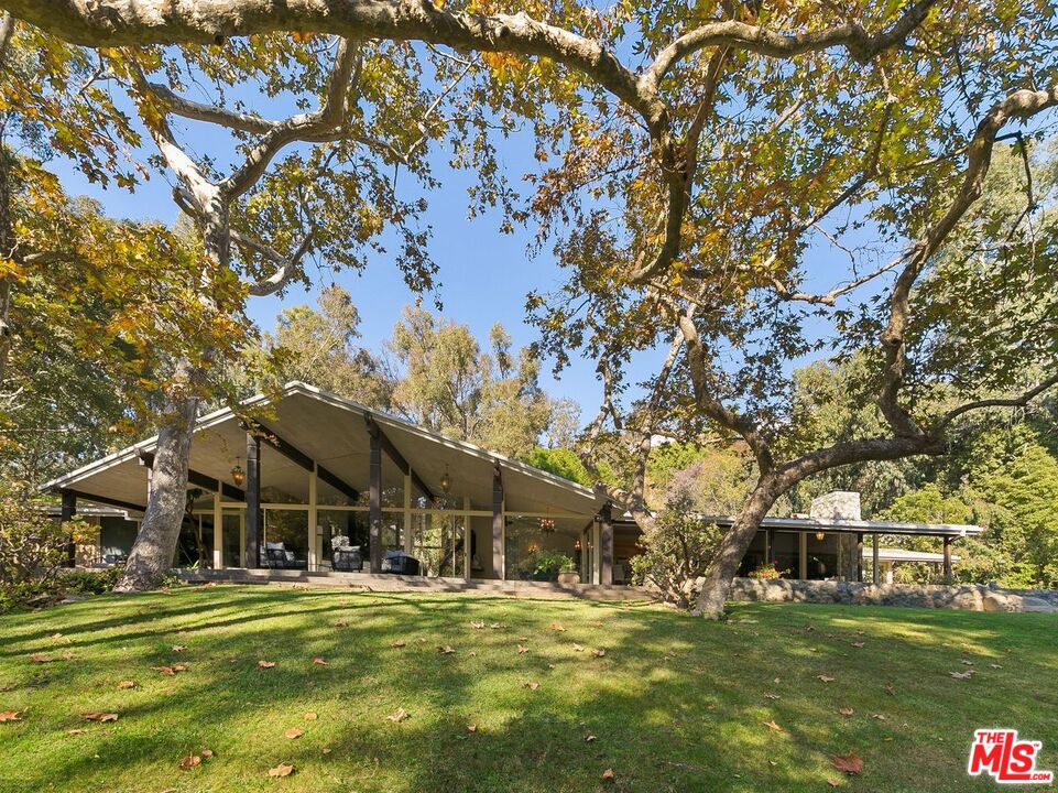 1100 Rivas Canyon Road Pacific Palisades, CA 90272 - Photo 48 of 54