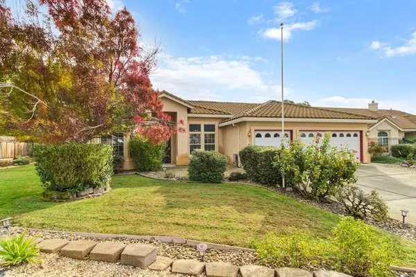 $492,900 | 814 Pleasant Valley Drive, Ione, CA 95640
